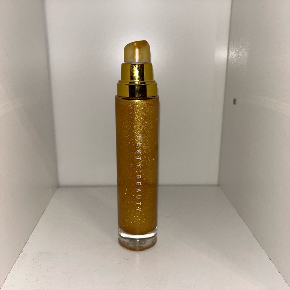 Fenty Beauty by Rihanna Body Lava